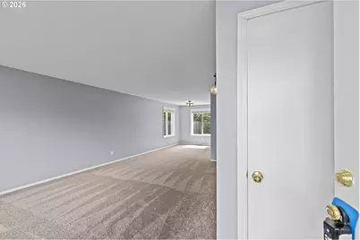 21558 SW Longacre St, Beaverton, OR 97003 - Photo 4