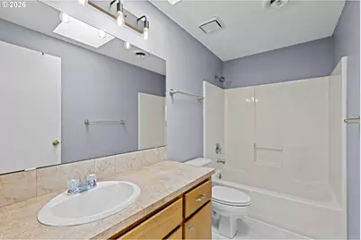 21558 SW Longacre St, Beaverton, OR 97003 - Photo 32