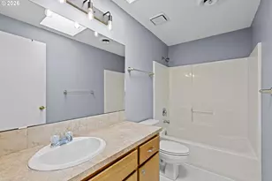 21558 SW Longacre St, Beaverton, OR 97003 - Photo 32