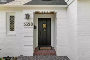 3328 SE Crystal Springs Blvd, Portland, OR 97202 - Photo 2