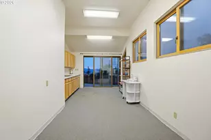29885 Riverview Dr, Rainier, OR 97048 - Photo 26