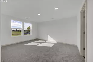 5653 Magnificence Wy, Eugene, OR 97402 - Photo 24