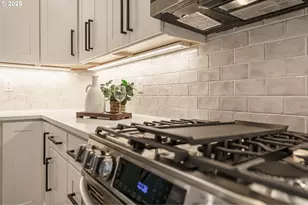 19356 Juniper Ct, Oregon City, OR 97045 - Photo 10