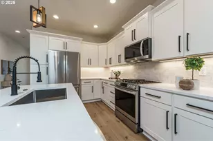 19356 Juniper Ct, Oregon City, OR 97045 - Photo 8