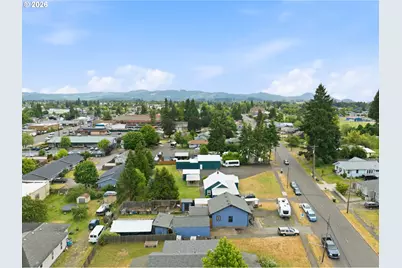 1525 S 2nd St, Lebanon, OR 97355 - Photo 20