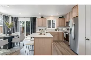 6247 SE 15th St, Gresham, OR 97080 - Photo 8