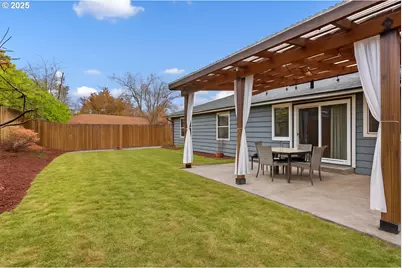 4020 Pearl St, Eugene, OR 97405 - Photo 2