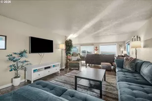 26580 Beach Dr, Rockaway Beach, OR 97136 - Photo 6