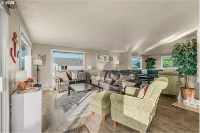 26580 Beach Dr, Rockaway Beach, OR 97136 - Photo 18
