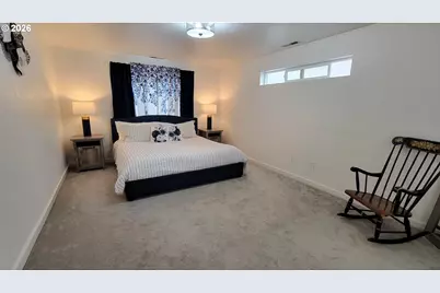 2461 Mountain Ter, Eugene, OR 97408 - Photo 8