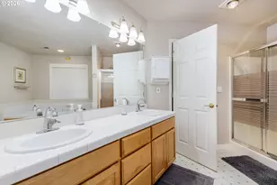 4802 Lakeview Blvd, Lake Oswego, OR 97035 - Photo 24