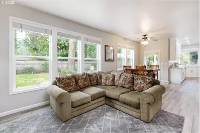 4802 Lakeview Blvd, Lake Oswego, OR 97035 - Photo 16