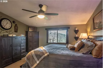 1256 Westview Dr, Roseburg, OR 97471 - Photo 30