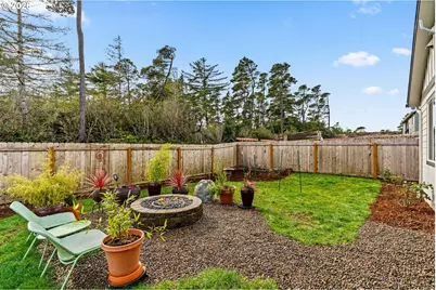 4764 Stonefield Ct, Florence, OR 97439 - Photo 26