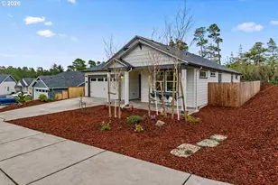 4764 Stonefield Ct, Florence, OR 97439 - Photo 2