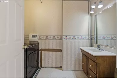 12103 SE 105th Dr, Happy Valley, OR 97086 - Photo 24