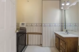 12103 SE 105th Dr, Happy Valley, OR 97086 - Photo 24