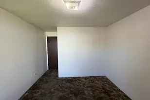 3328 Foxglove St, Lebanon, OR 97355 - Photo 8