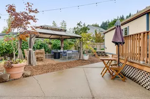 1636 NW Madrona Ct, McMinnville, OR 97128 - Photo 2