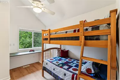 1488 SW 17th Ct, Gresham, OR 97080 - Photo 24