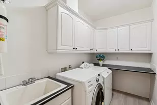 1488 SW 17th Ct, Gresham, OR 97080 - Photo 20