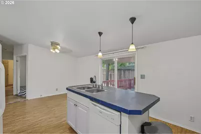 513 Madsen Loop, Carlton, OR 97111 - Photo 12