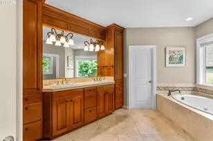 3918 Northhampton Ct, West Linn, OR 97068 - Photo 24