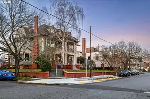 1805 SE Madison St, Portland, OR 97214 - Photo 32