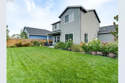 1491 Foxglove St, Woodburn, OR 97071 - Photo 20