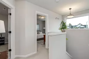 1491 Foxglove St, Woodburn, OR 97071 - Photo 16