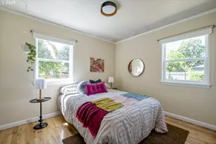 10625 NE Tillamook St, Portland, OR 97220 - Photo 22