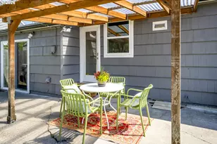 10625 NE Tillamook St, Portland, OR 97220 - Photo 30