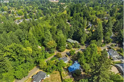 3918 SW Cullen Blvd, Portland, OR 97221 - Photo 42
