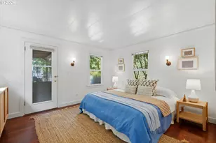 3918 SW Cullen Blvd, Portland, OR 97221 - Photo 18