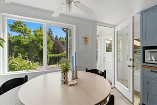 3918 SW Cullen Blvd, Portland, OR 97221 - Photo 16