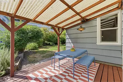 3918 SW Cullen Blvd, Portland, OR 97221 - Photo 28