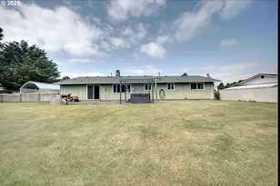 92700 Holly Ln, Astoria, OR 97103 - Photo 4