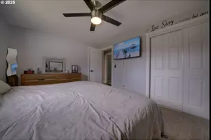 92700 Holly Ln, Astoria, OR 97103 - Photo 14