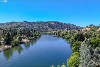 355 Boatwatch Ln, Roseburg, OR 97470 - Photo 2