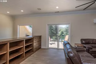 355 Boatwatch Ln, Roseburg, OR 97470 - Photo 28