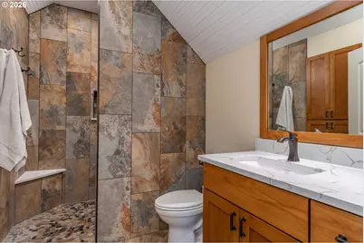 355 Boatwatch Ln, Roseburg, OR 97470 - Photo 34