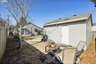 6718 SE 86th Ave, Portland, OR 97266 - Photo 30