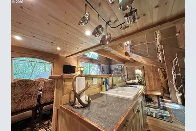 14940 Glenn Creek Ln, Coos Bay, OR 97420 - Photo 12