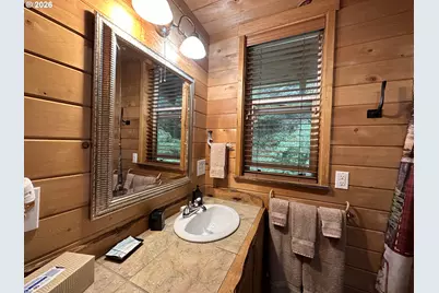 14940 Glenn Creek Ln, Coos Bay, OR 97420 - Photo 24