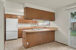 6887 B St, Springfield, OR 97478 - Photo 16