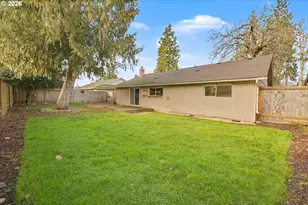 6887 B St, Springfield, OR 97478 - Photo 40