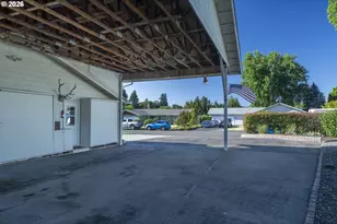 3317 W Normandy Ave, Roseburg, OR 97471 - Photo 38
