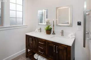 60486 Seventh Mountain Dr, Bend, OR 97702 - Photo 12