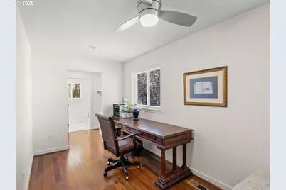 5812 N Syracuse St, Portland, OR 97203 - Photo 16