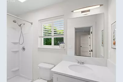 5812 N Syracuse St, Portland, OR 97203 - Photo 28